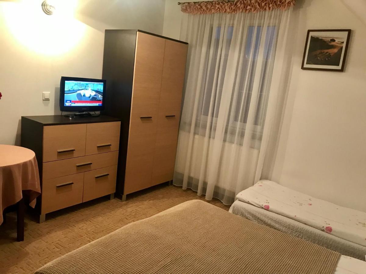 Villa California Darlowko Luaran gambar